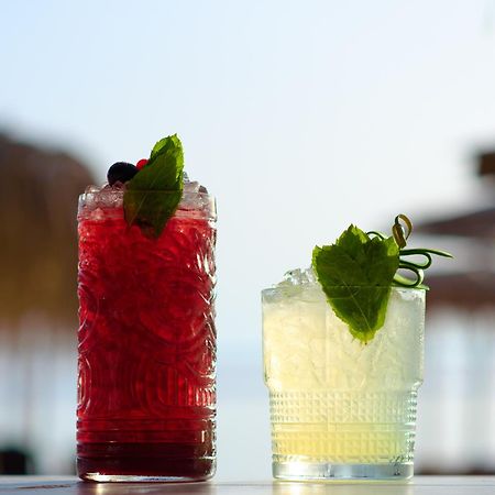 Platy Beach Hotel Buitenkant foto