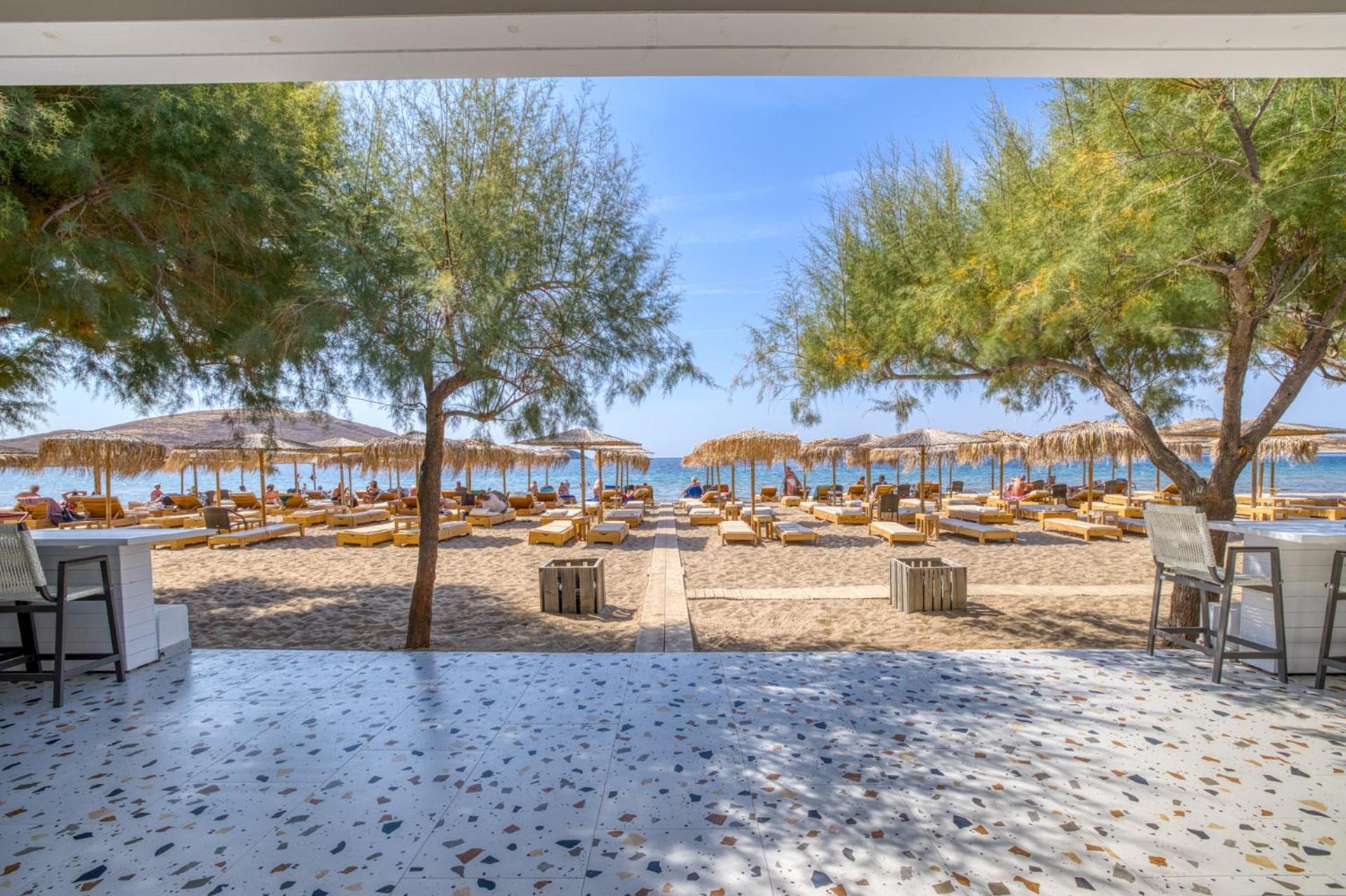 Platy Beach Hotel Buitenkant foto