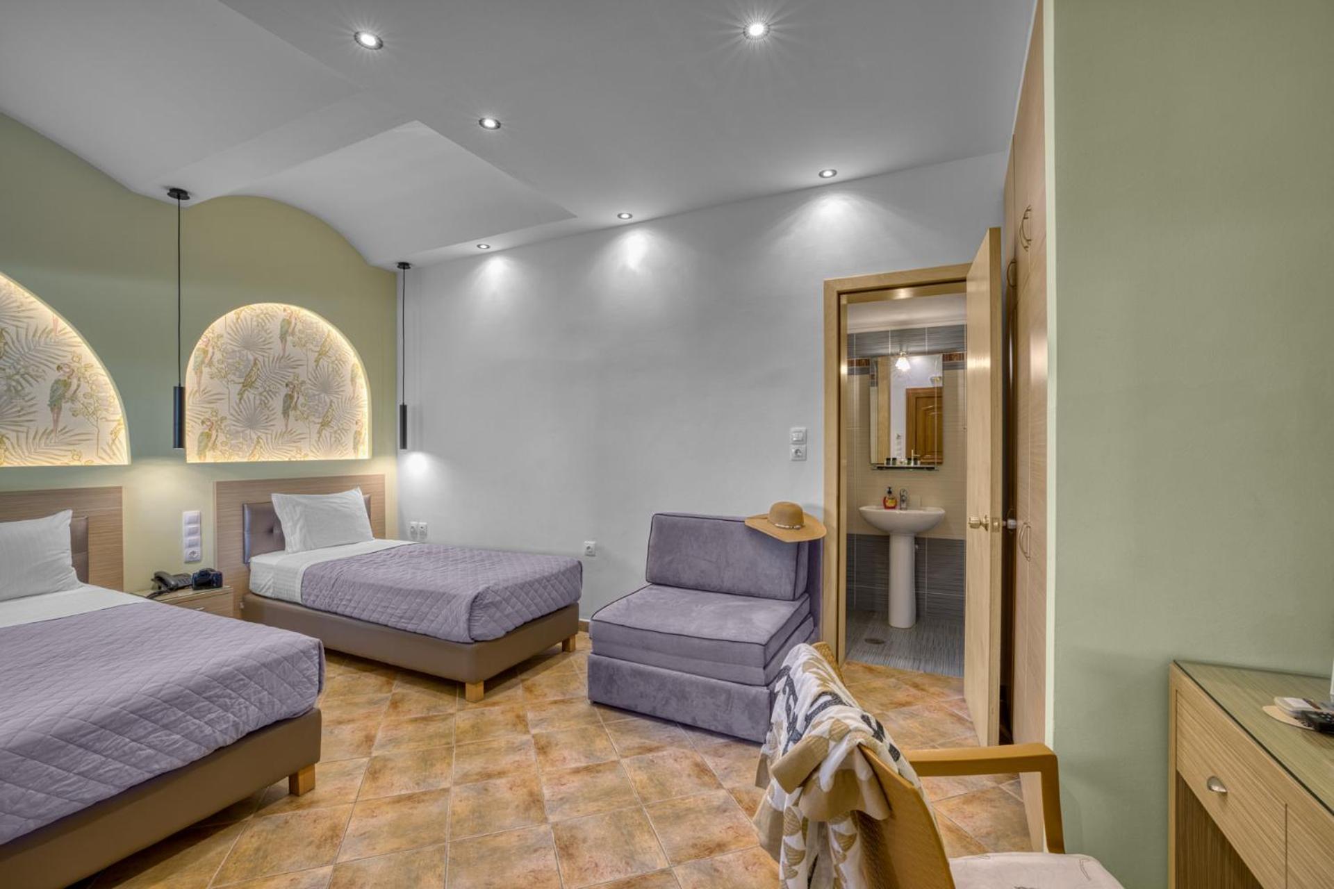 Platy Beach Hotel Buitenkant foto